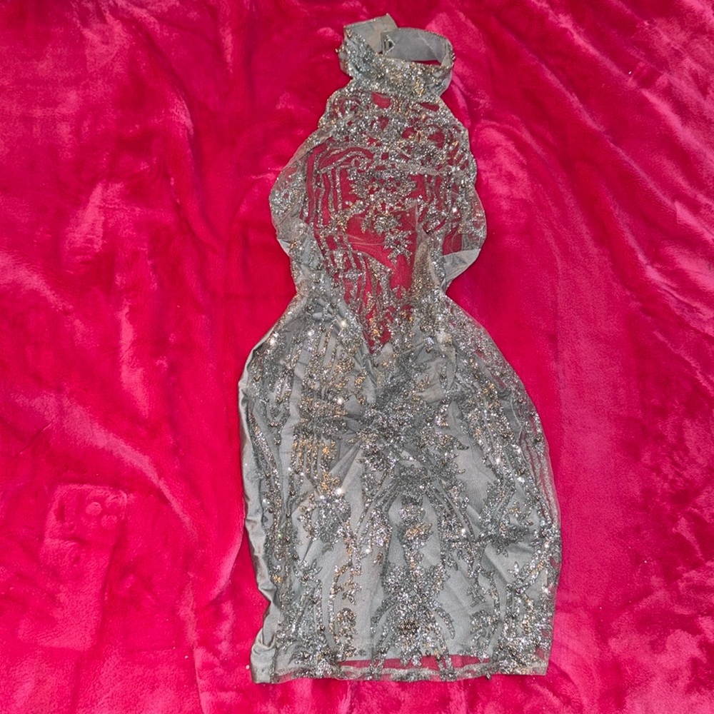 by: HandMade size: S/M color: Silver & Glitter